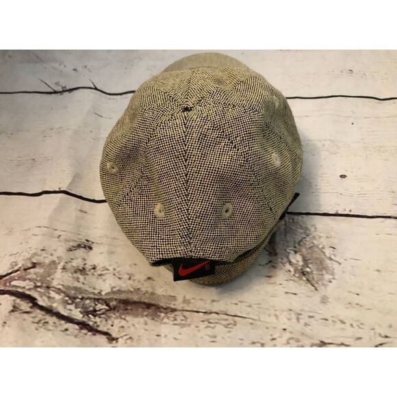 Nike Vintage Tan Adjustable Hat in good condition - Picture 4 of 6